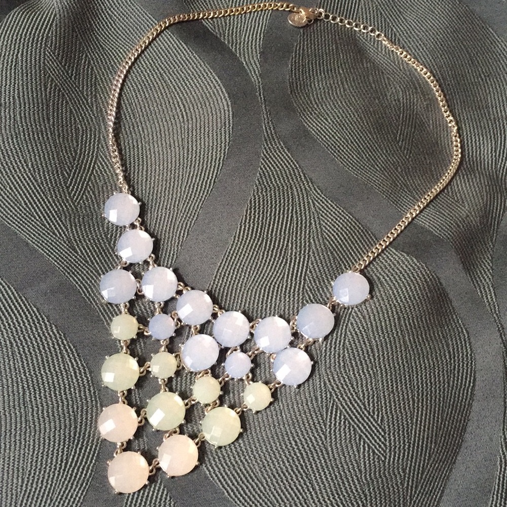 Statement piece necklace